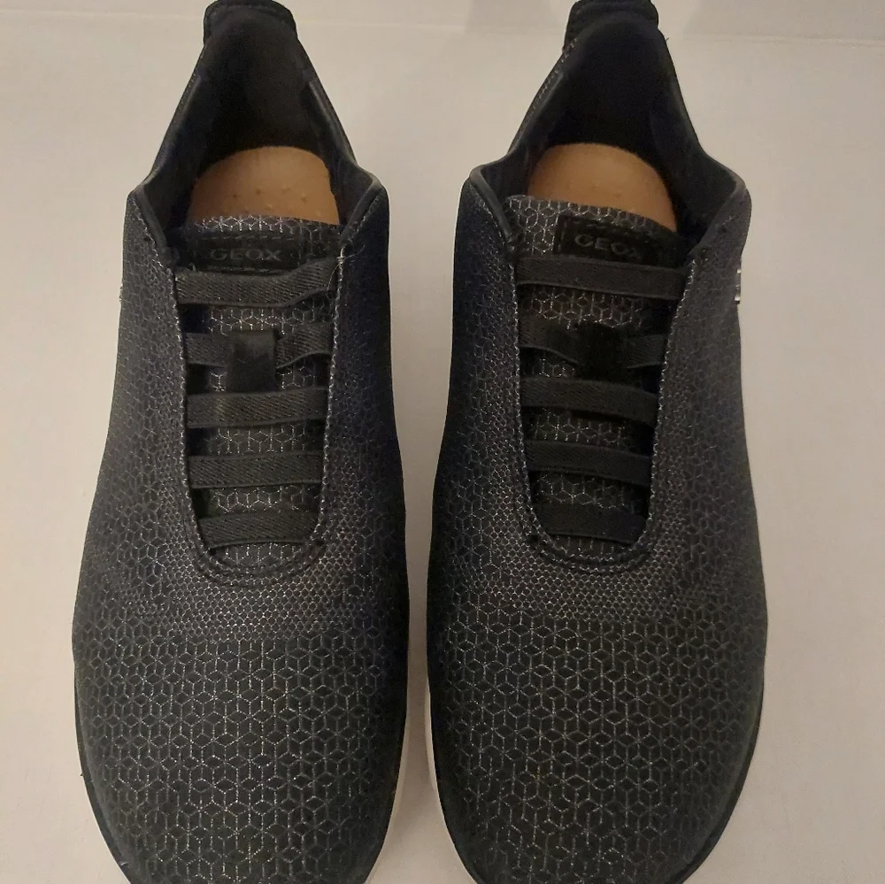Like New Geox Respira Sneakers Women Sz 9 Breathable System Comfort - Picture 3 of 8
